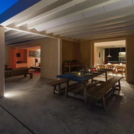 Villa Sleeps 10 Pool Air Con T607922 Vale do Lobo