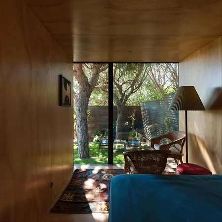 Villa Sleeps 10 Pool Air Con T607922