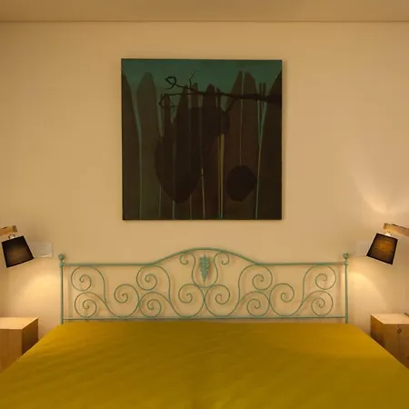 Villa Sleeps 10 Pool Air Con T607922